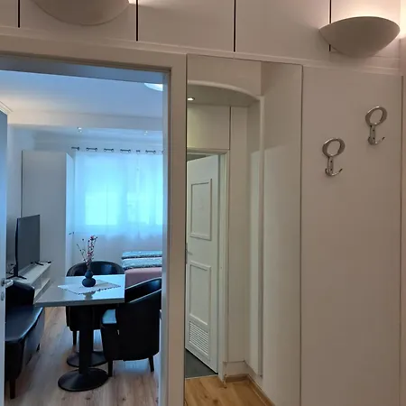 Lena Apartment *