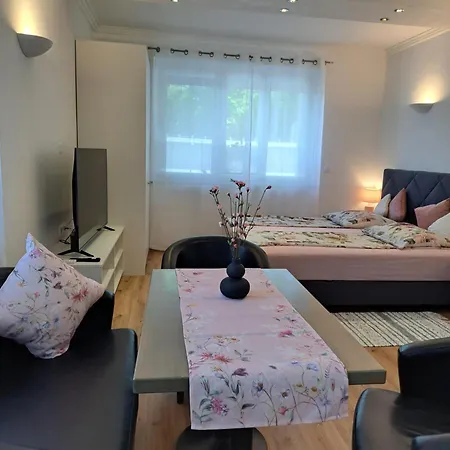 Apartma Ema 1