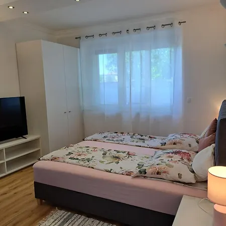 Apartment Lena